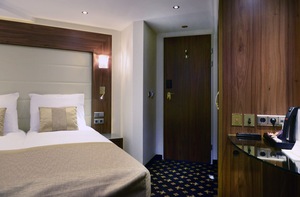 Standard Cabin (Diamond and Ruby Decks)